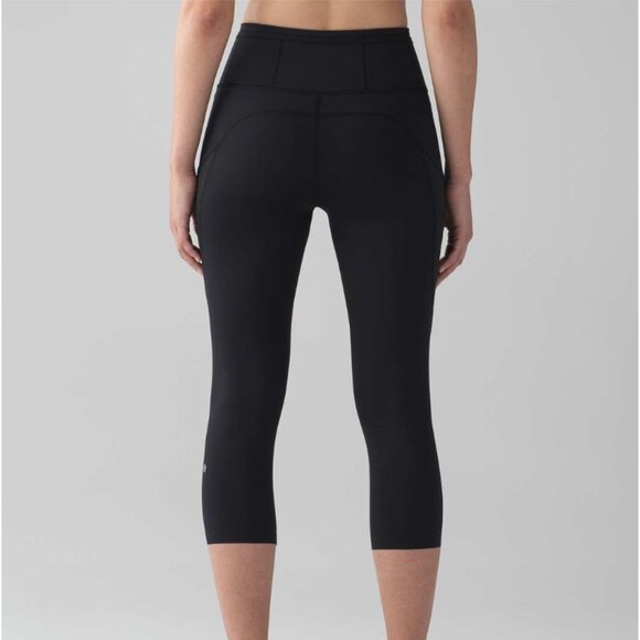 Lululemon Fast & Free Crop II *Nulux 19" Black (First Release) - Picture 2 of 11